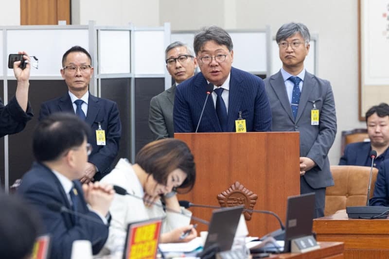 쌍방울 대북송금 청문회, 진실공방 격화