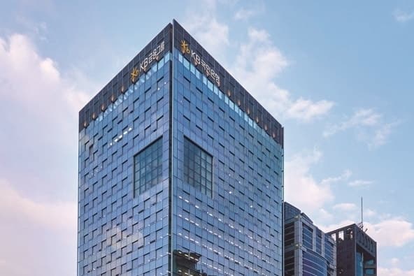 KB금융·경찰청, '국민 안전망' 구축에 6억 투입…피싱 치유부터 고령자 보호까지