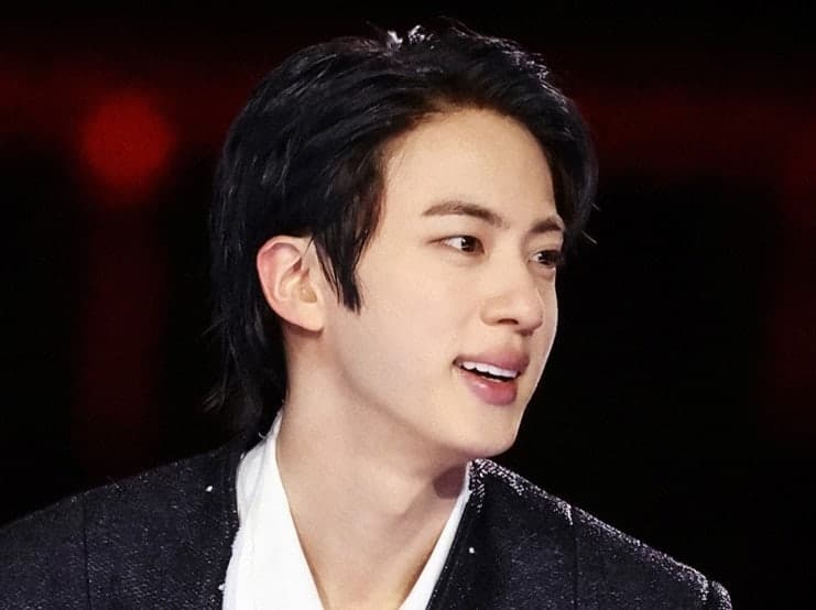 BTS 진, '아리랑' 크레디트 혼자 빠진 이유 "아쉽지만 당시엔 최선의 선택"