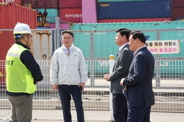 관세청, "석유화학 원료 초고속 통관" 수급 불안 대응 총력