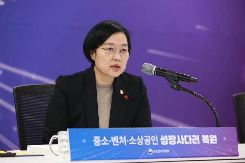 한성숙 장관 "우주 딥테크 스타트업, 상장 전 주기 지원 강화"