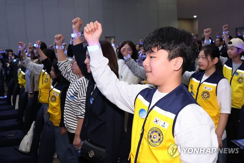 김민석 총리, 국민안전의 날 기념사 및 안전다짐 구호 외쳐