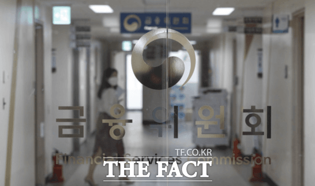 내일부터 다주택자 대출 연장 막힌다…"집 팔아서 빚 갚아라"