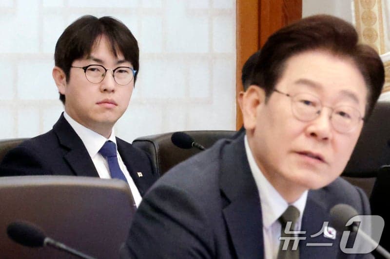 하정우 "부산 출마 여부, 다음 주말 지나 말씀드릴 것…지금은 순방이 중요"