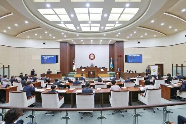 원주시의회, 제265회 임시회 개회…올해 첫 추경안 등 45개 안건 처리