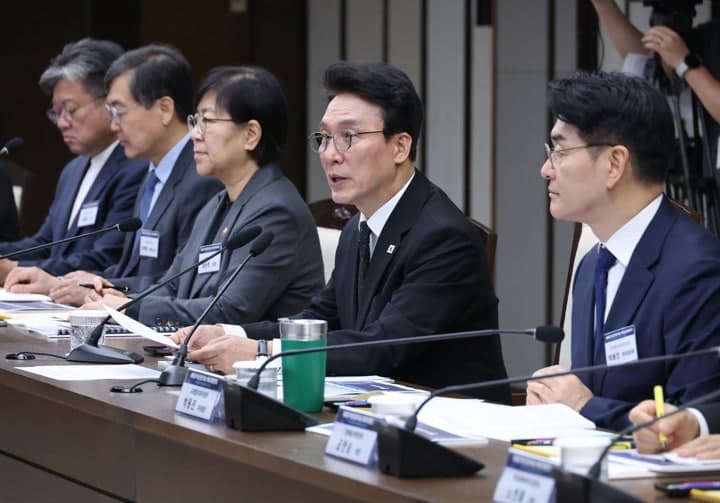 金총리 "국가 바이오 거버넌스 본격 가동…바이오 중심국가 도약"