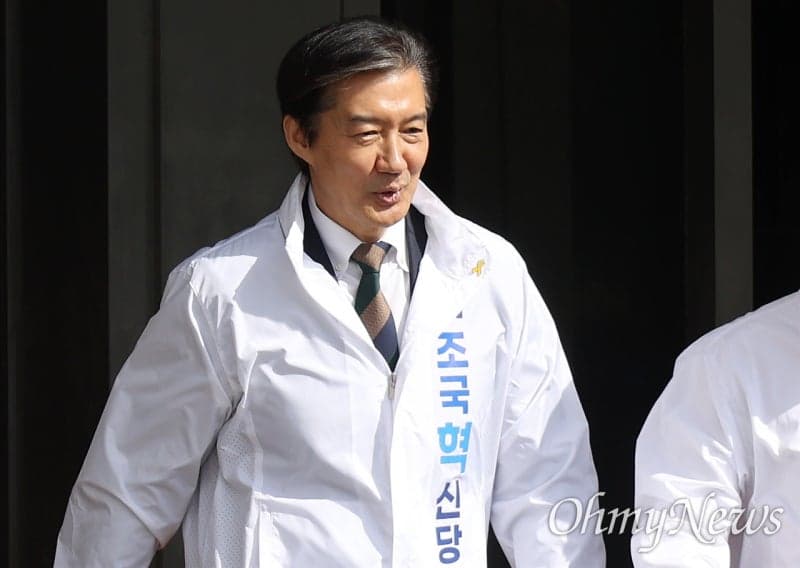 한동훈·조국 등판, 재보궐 셈법 복잡