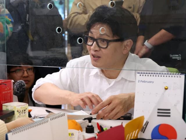 한동훈 "하정우, 부산 출마 왜 부산 시민 아닌 대통령 지시 받아야 하나"