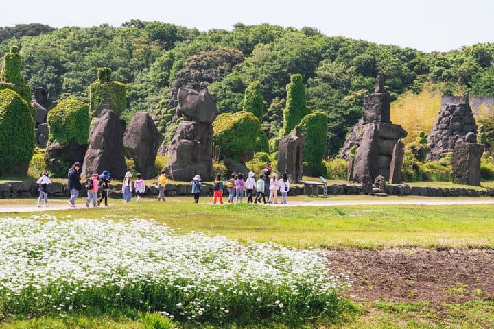 제주돌문화공원, '도새기 문화' 되살린다… 돼지 관련 유물·자료 공개 구입