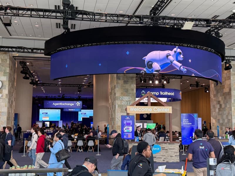 세일즈포스 "AI 에이전트 기업으로" 화면 없이 AI 조종하는 '헤드리스360' 공개