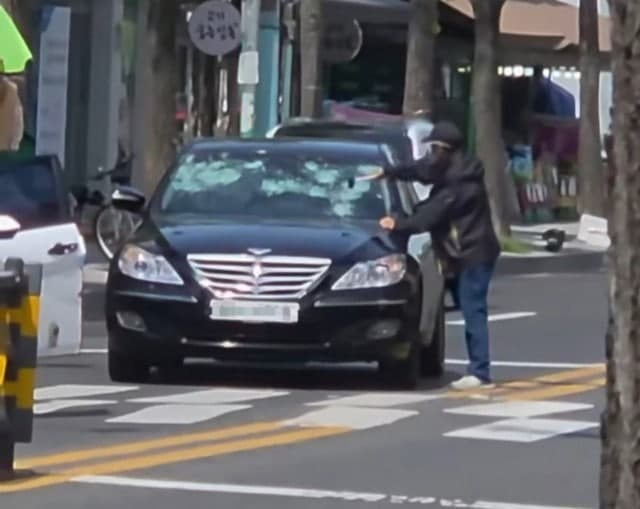 분리조치 수시간 만에 만취 질주, 아내 위협한 50대 구속 기로