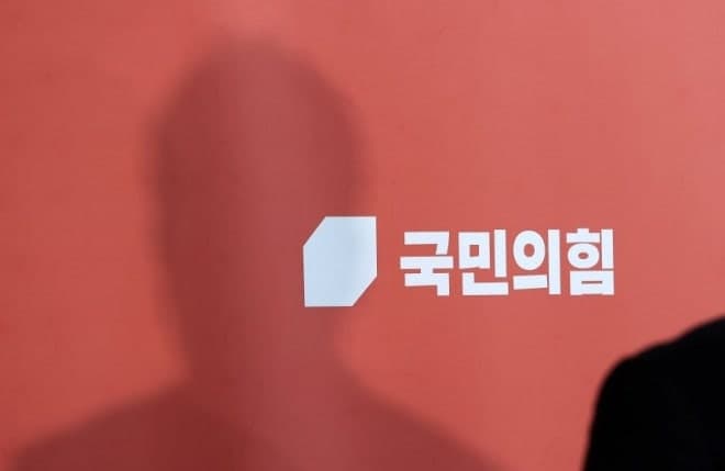 조규일 진주시장 "국힘에 재심 요청…무소속 출마도 불사" 경고, 다른 후보들은 '원팀' 선언