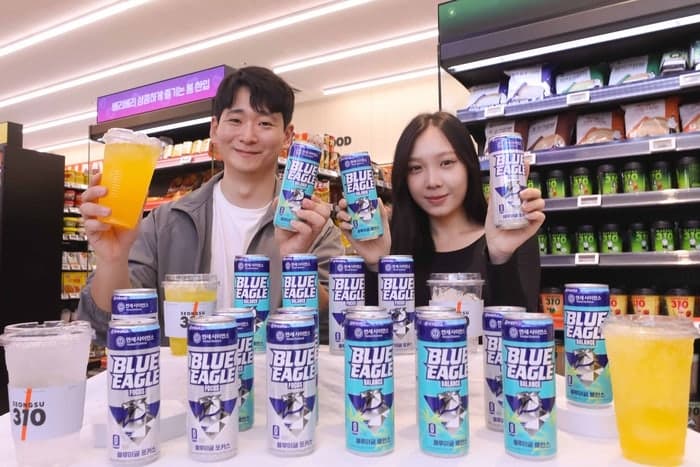 이마트24, 연세 사이언스 협업 에너지 드링크 '블루 이글' 2종 출시