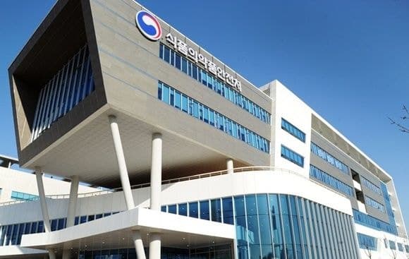 “K-뷰티, 쭉쭉 나가도록” 화장품 글로벌 규제조화 지원센터 전면 개편…AI 상담 강화