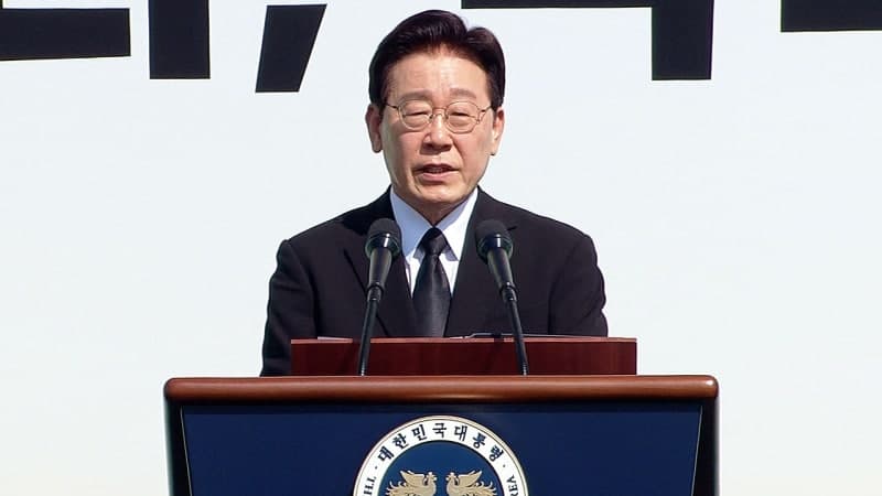 李, 현직 대통령 첫 세월호 추모식 참석 "국민 생명·안전, 한치의 빈틈도 허용 안할 것"