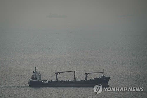 이란 "휴전 기간 호르무즈 해협 상선 항해 전면 허용"