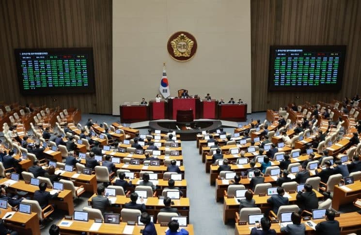 지방선거법 개정, 의원 80명 증원 및 중대선거구 확대
