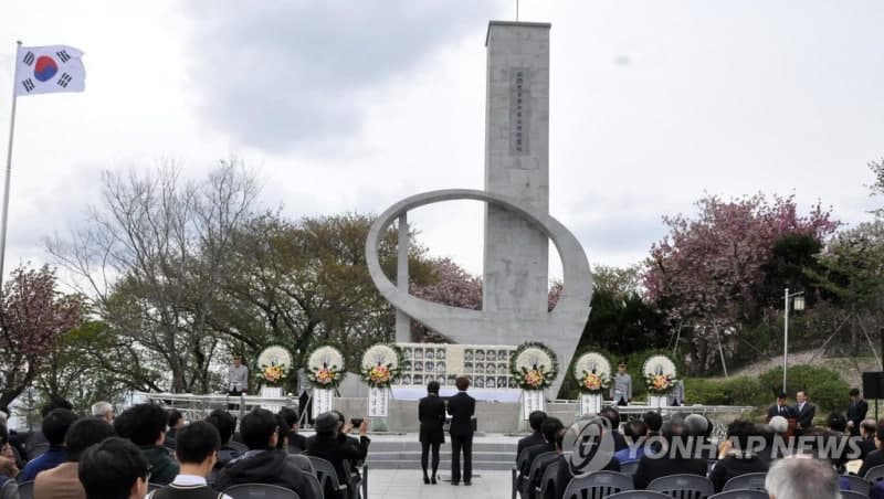 부산시, 중앙공원서 제66주년 4·19혁명 기념식 개최