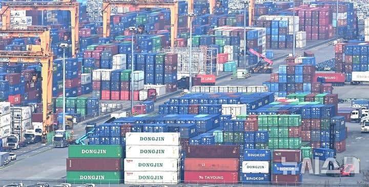 韓 1인당 GDP, 5년 뒤 대만에 1만 달러 뒤처진다