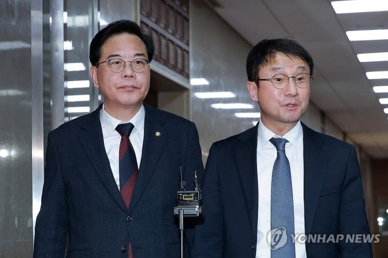 李대통령 "4·19 정신, 내란의 밤 물리쳐"