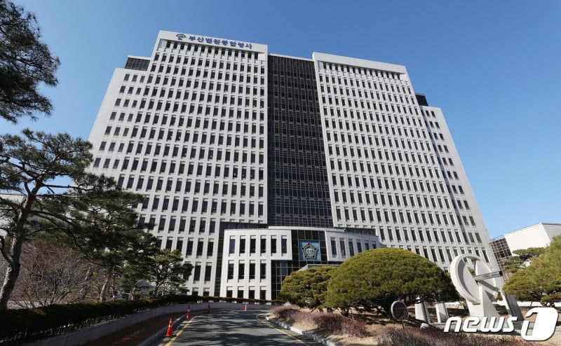 "깜빡했다" 사전투표 해놓고 또 투표 시도한 50대, '기억력 착오' 주장에도 유죄