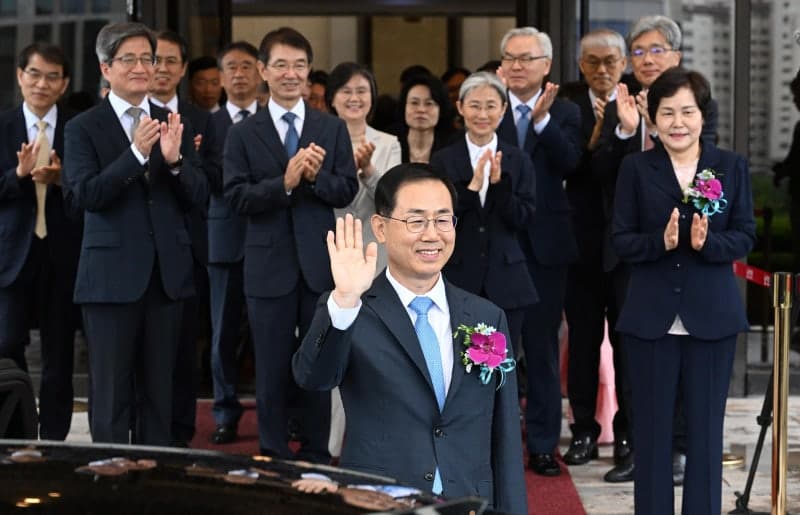 검찰, 대장동 녹취록 '그분' 의혹 조재연 전 대법관 4년 만에 불기소