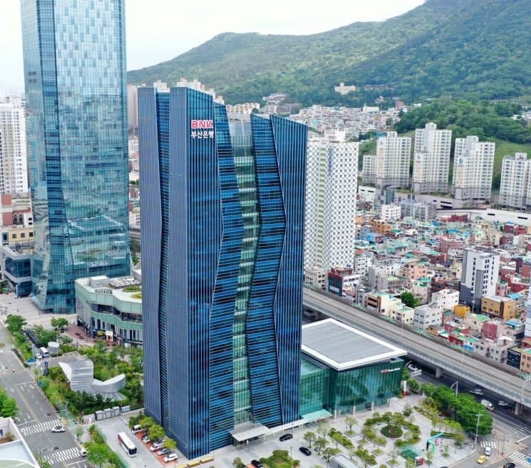 BNK부산은행, 국내 최초 '선박 에스크로' 도입...해양금융 국산화