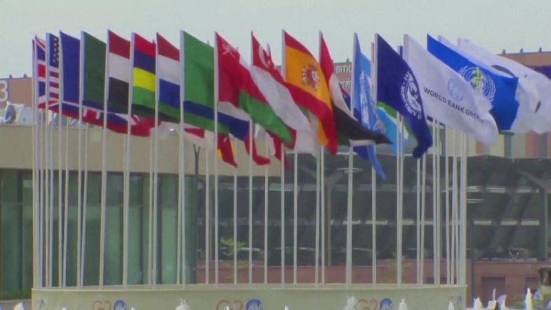 美 에너지장관 "G20 각국 요청에 러 원유 제재완화 연장"