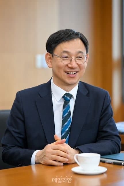 전윤종 KIAT 원장 취임 "산업 AX 선도자·5극3특 균형발전 동반자로"