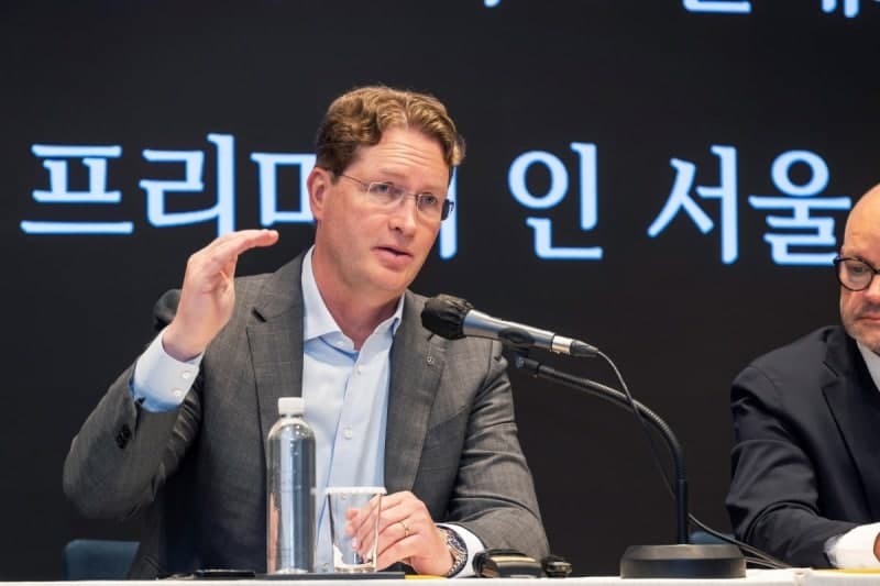 삼성SDI, 벤츠에 차세대 전기차 배터리 첫 공급…'JY 총수 외교' 결실