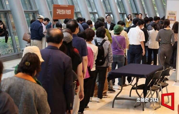 "6개월 안에 취업 성공, 월 369만원 받는다"…5060 몰리는 '이 자격증'