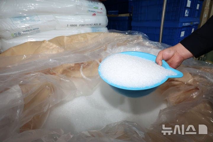 석유화학업계 "중동 리스크에 국내 공급 우선" 공동성명…나프타 확보 총력