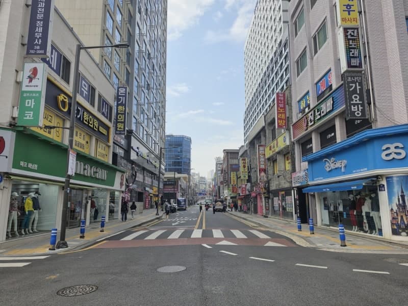 하남 신장전통시장 '거미줄 전선' 걷어내고 보행환경 개선 완료