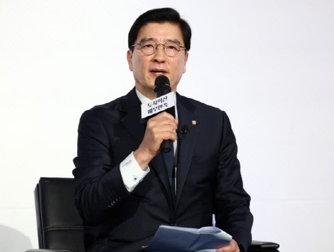 이해식 "오세훈, 강남 재건축 정부 비협조 '거짓말'…'덮개공원' 잊었나"