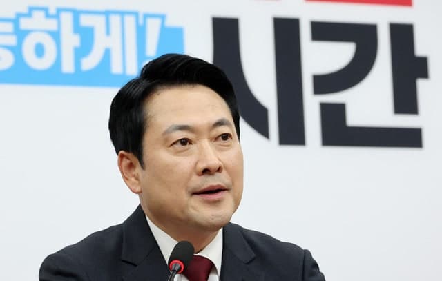 장동혁 방미 '외교 참사' 공방…대북 정보 공유 제한 논란