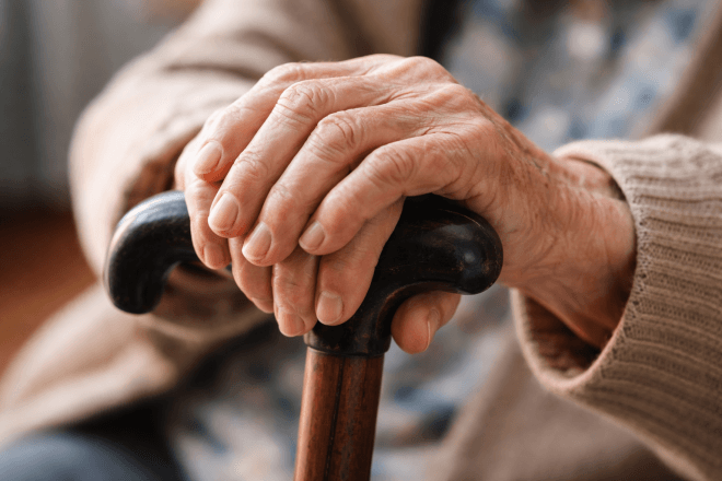 “치매 노인 재산 국가가 보호”…154조 ‘치매머니’ 국민연금공단이 관리