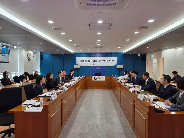 외교·국방부, '캐나다 잠수함' 수주 총력전…미주 방산협력 전략 논의