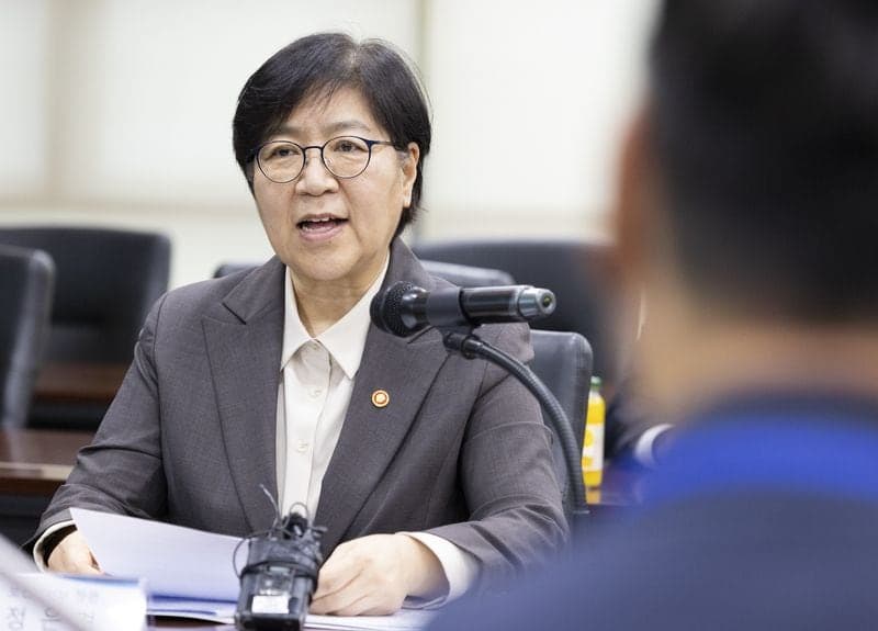 정은경 장관 "그냥드림, 끼니 걱정하는 분들 돕는 소중한 자원"...연내 300개소로 늘린다