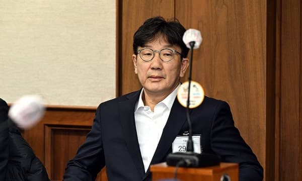 권성동 '통일교 1억 수수' 항소심도 징역 4년 구형, 28일 선고