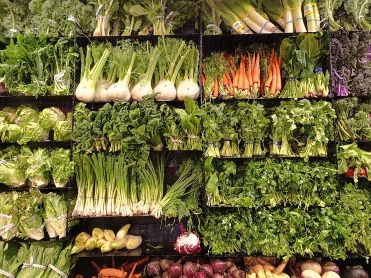 美 3월 소매판매 1.7% 증가, 1년 만에 최대폭…유가 급등에도 소비 견조