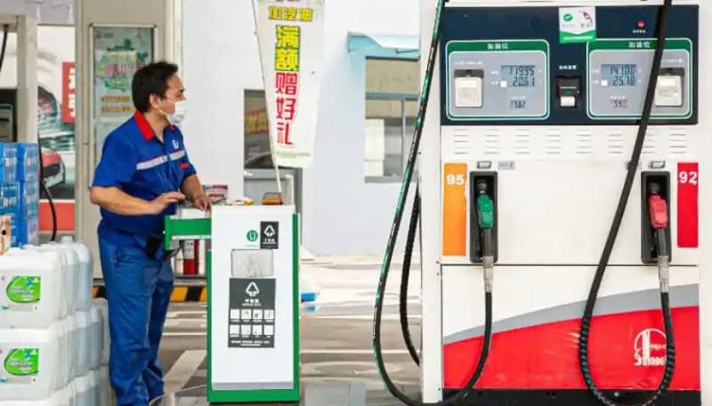 중국, 중동 위기 속 국제유가 충격에도 휘발유·경유 가격 인하…올해 첫 하락 전환