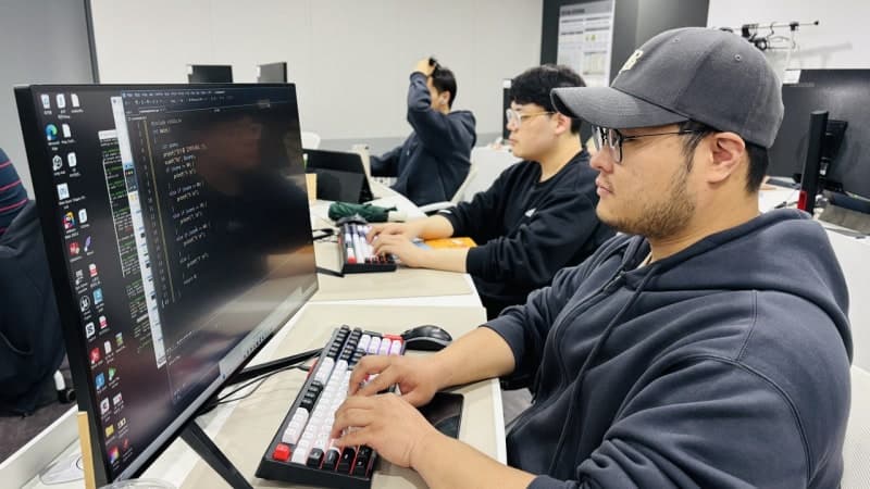 웹소설 작가부터 해병대 장교까지…폴리텍에 모인 이유는 '기술'