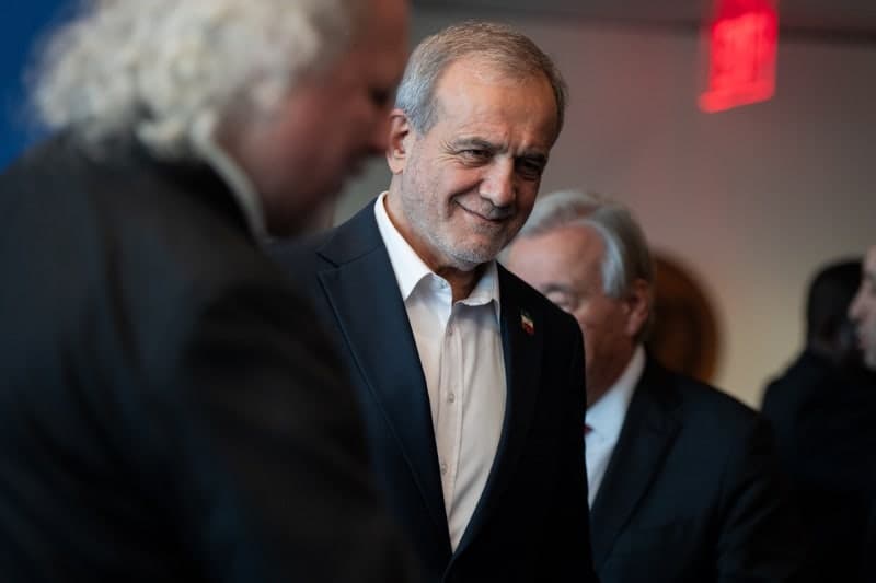 이란, 美에 '약속 이행' 촉구…협상 불참 시사