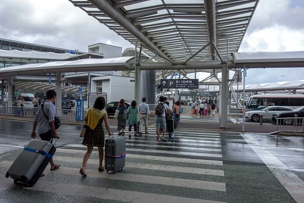 日 하네다·나리타 잇단 사고·장애…1만4천명 발 묶여 혼란