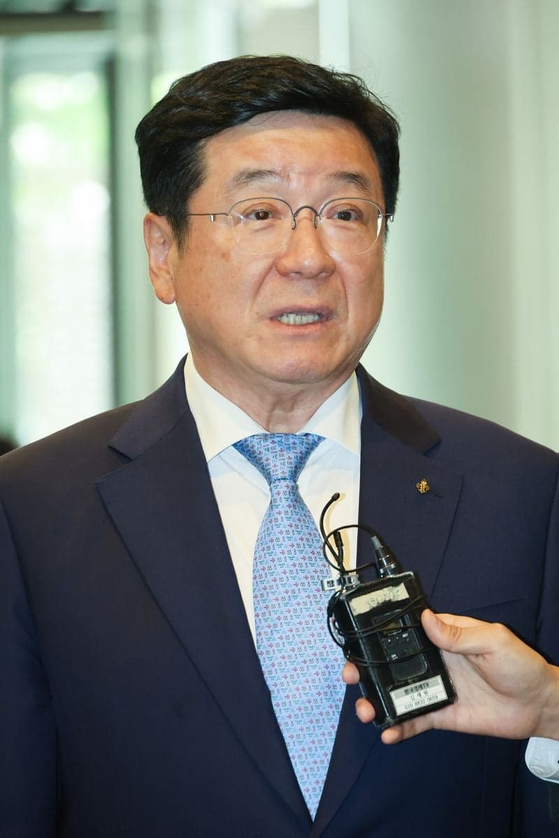 이찬희 준감위원장 "삼성은 '국민의 기업', 노조 파업 신중해야"