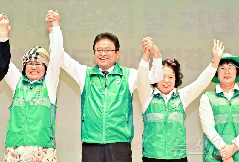 이철우 경북도지사 후보, "삽 대신 AI" 3세대 새마을운동 공약 발표…청년 중심 지역혁신 강조