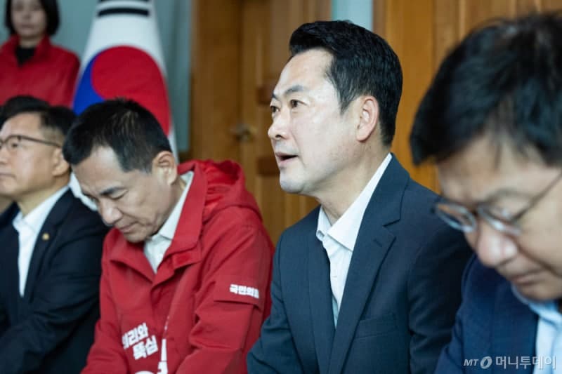 장동혁 "李, 앞에선 '땡큐' 뒤에선 '셰셰'…경제·안보 폭망할 것"