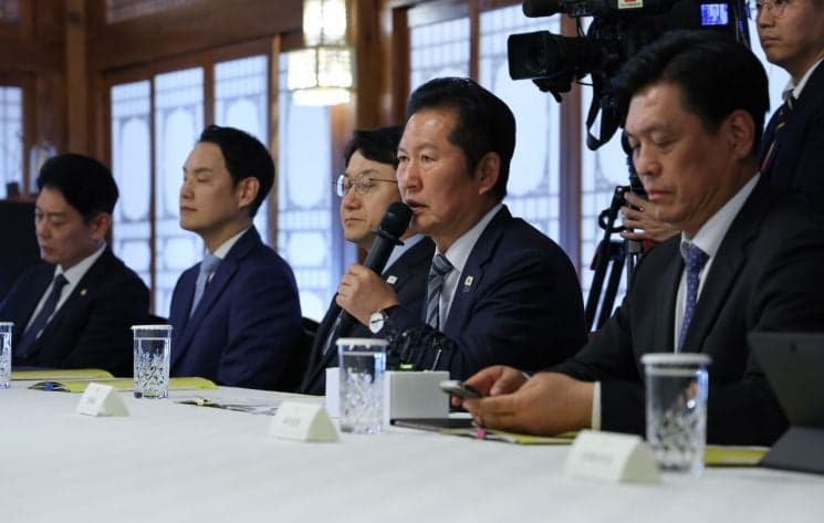 정청래 "중동전쟁 장기화, 추경 신속 집행 절실…민생회복 골든타임 놓치지 않아야"