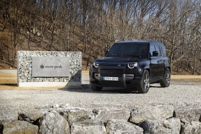 JLR코리아, 스노우피크와 맞손..."디펜더 고객 전용 캠핑 프로그램 운영"