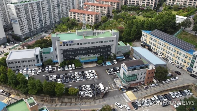 '대금 부풀리고 집값 띄우고' 재개발 비리·불법중개 무더기 검거, 15명 송치